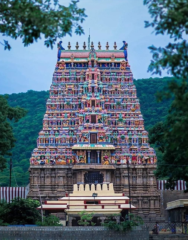 Madurai local sightseeing tempo